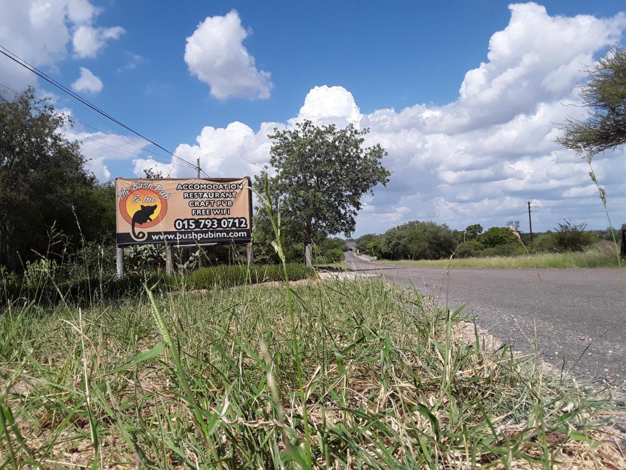 Bush Pub & Inn Hoedspruit Dış mekan fotoğraf