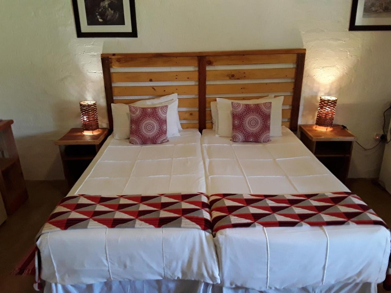 Bush Pub & Inn Hoedspruit Dış mekan fotoğraf